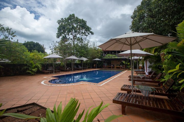 Pool 56 of 117