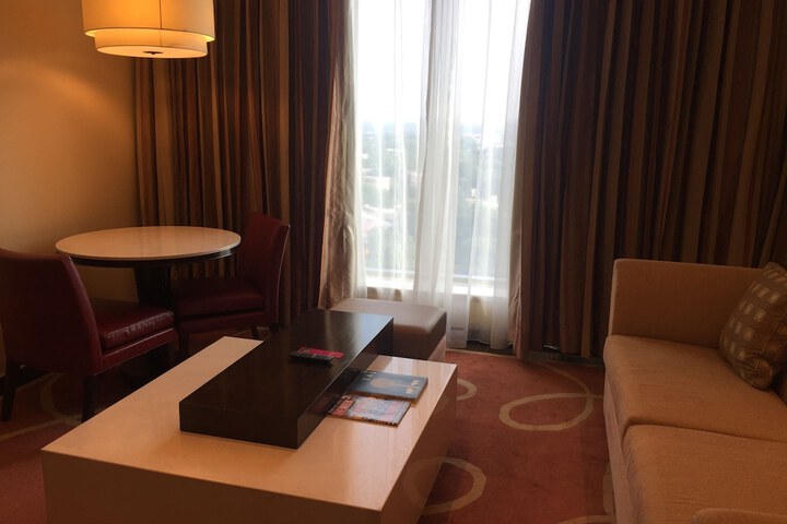 Room 18 of 43