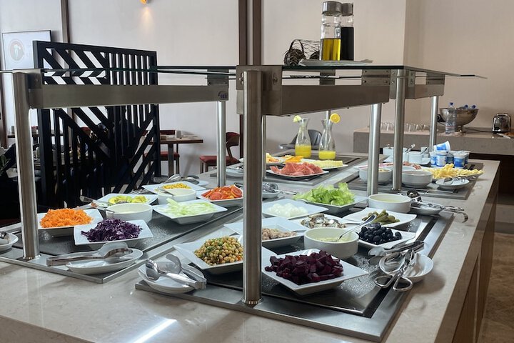 Breakfast/Coffee Service 85 of 117
