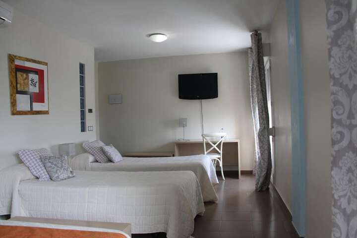 Room 14 of 45