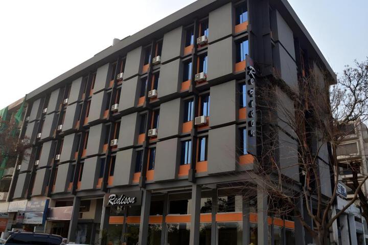 Hotel Redison Blue Area
