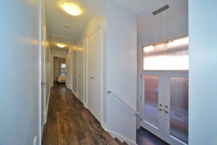 Ballroom/Hall 6 of 16