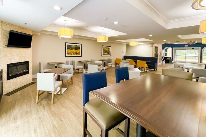 Breakfast area