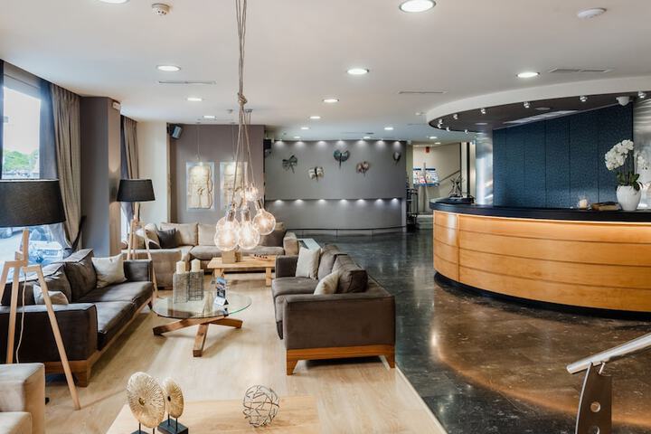 Lobby Photos