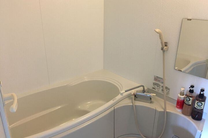 Room 14 of 17