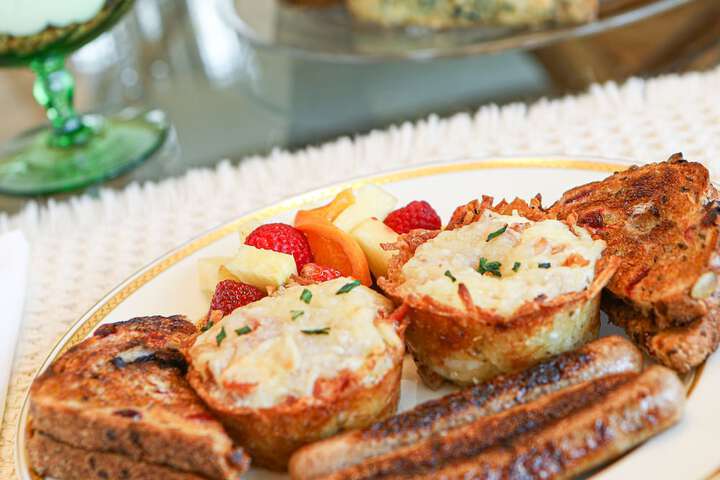 Breakfast/Coffee Service 18 of 44