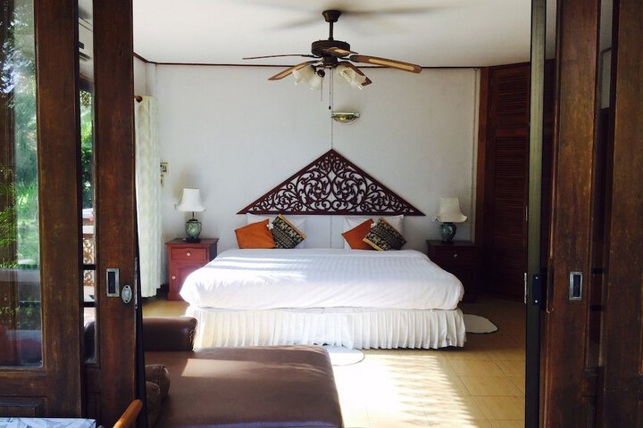 Room 6 of 71
