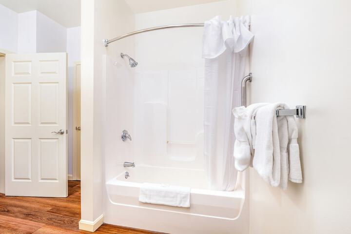 Bath Interior
