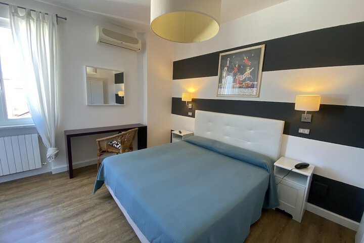 Room 31 of 68