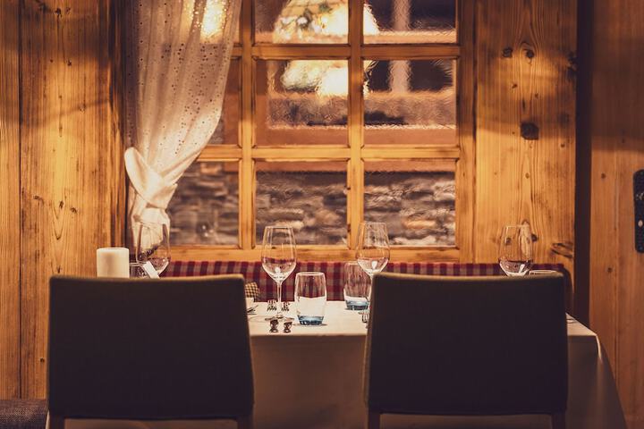 Dining Photos