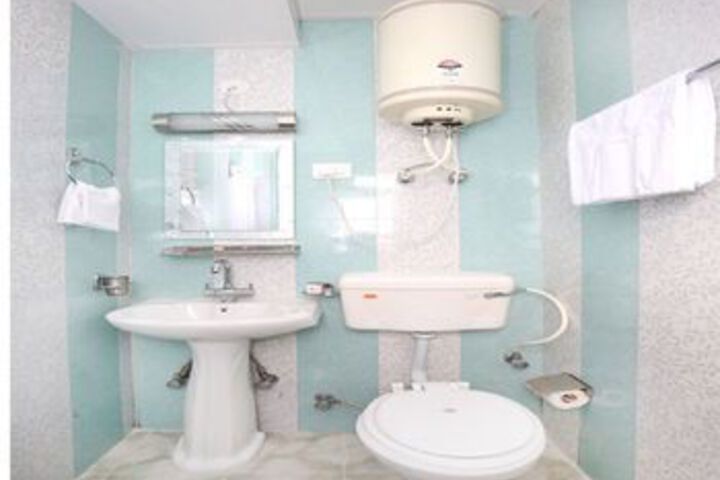 Room 3 of 26