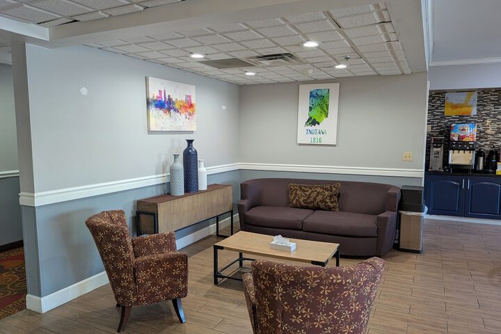 Entrance & Lobby