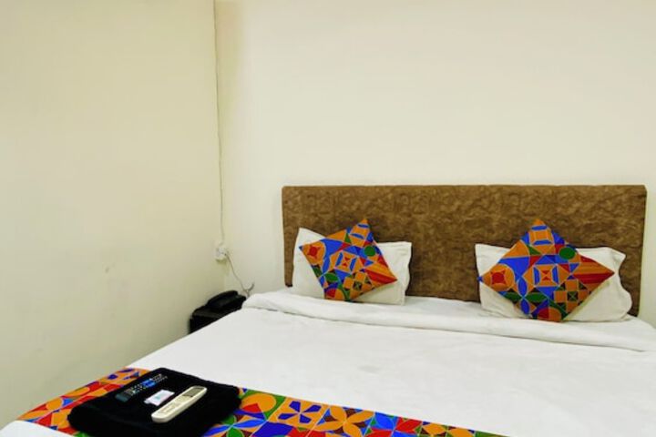 Room 10 of 44
