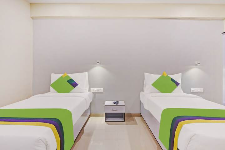 Room 14 of 22