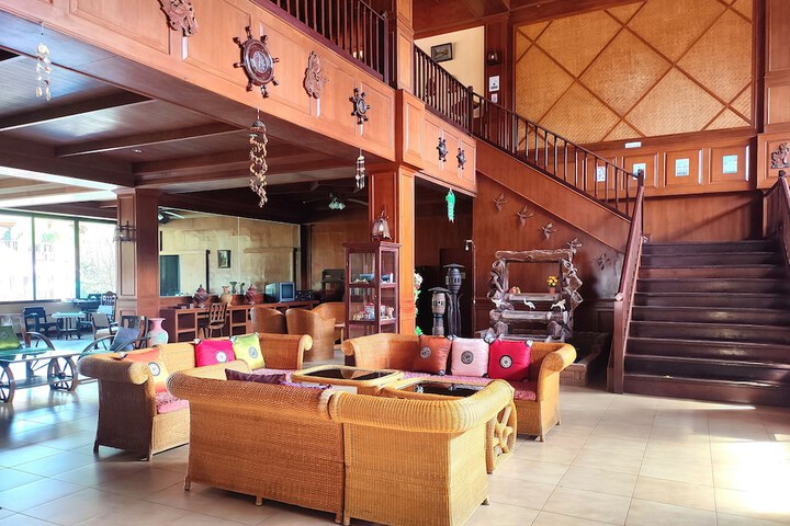 Hotel Interior 9 of 97