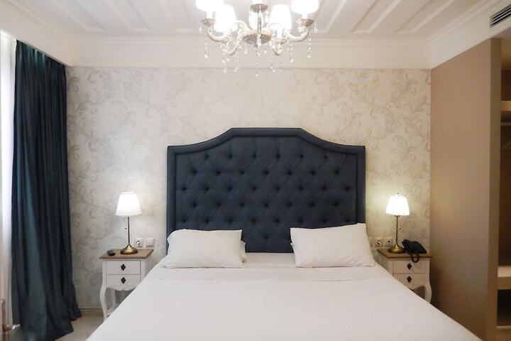 Room 28 of 37
