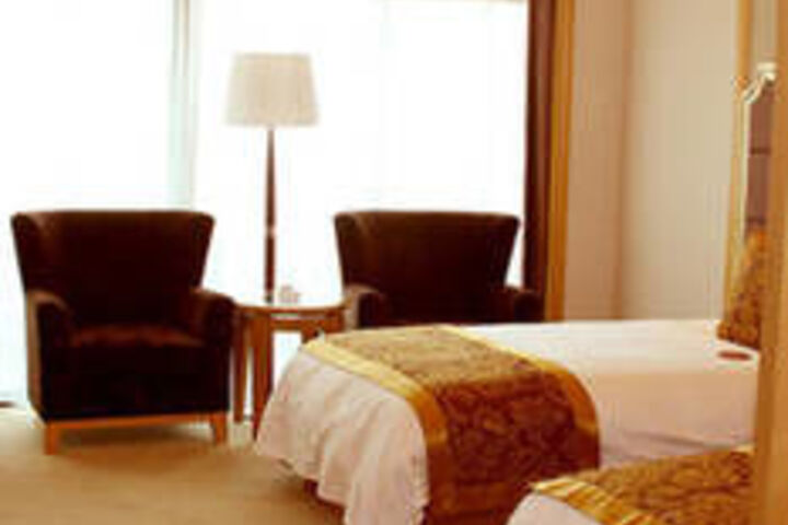 Room 48 of 115