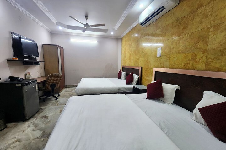 Room 36 of 58