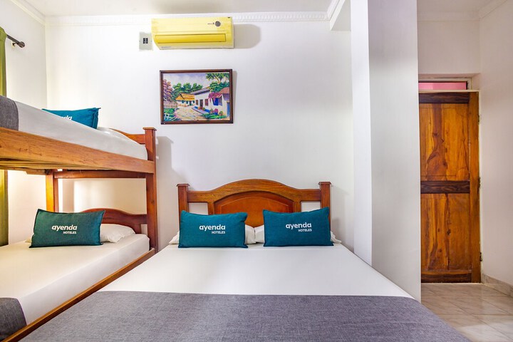 Room 15 of 30