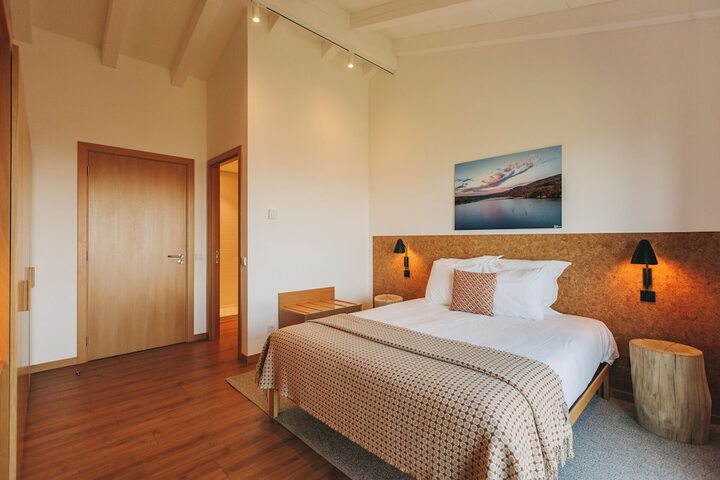 Room 7 of 181
