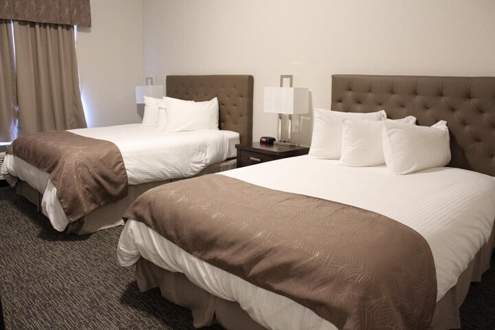 Room 8 of 25