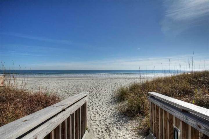 South Hampton Apartment 806 in Myrtle Beach, SC