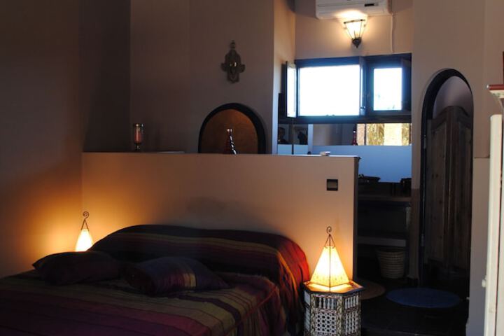 Room 5 of 79