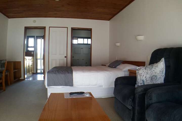 Room 5 of 57