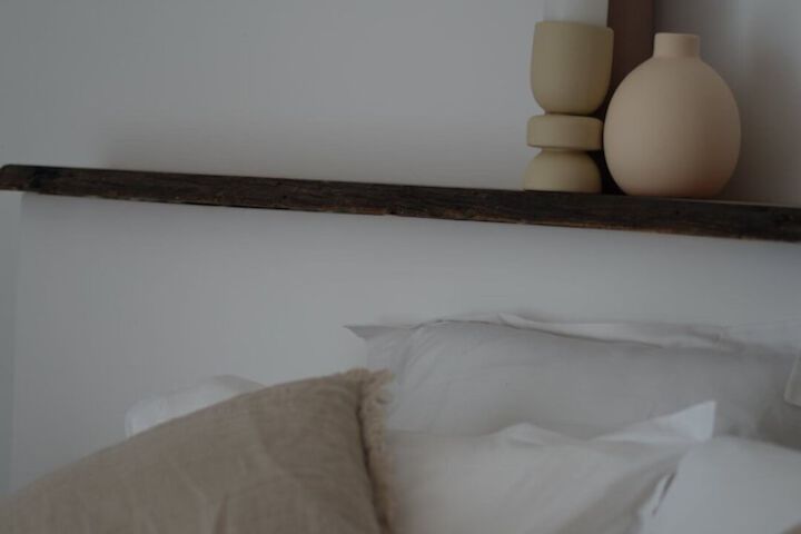 Room 71 of 193