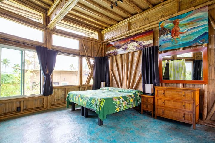 Room 8 of 21