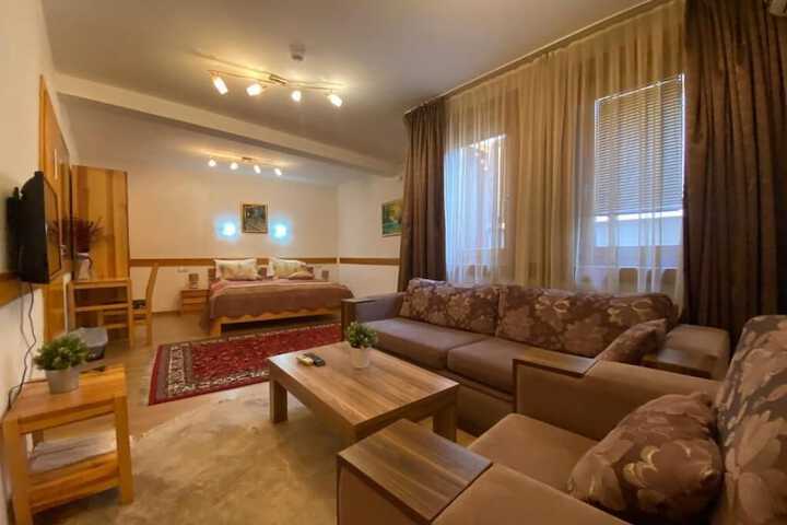 Room 40 of 78