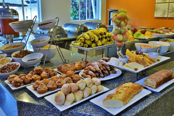 Breakfast/Coffee Service 173 of 207