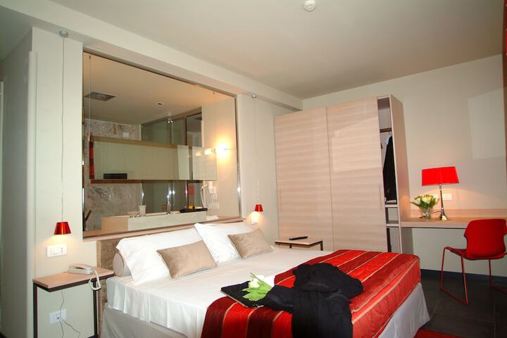 Room 17 of 54