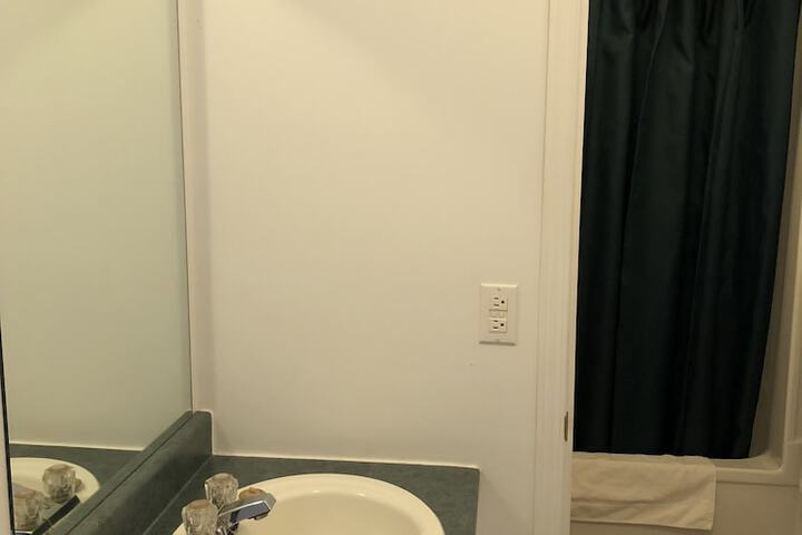 Room 29 of 39