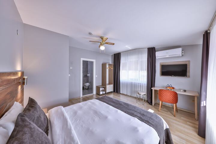 Room 17 of 125