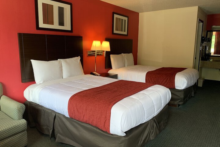 2 Double Beds (5 of 16)