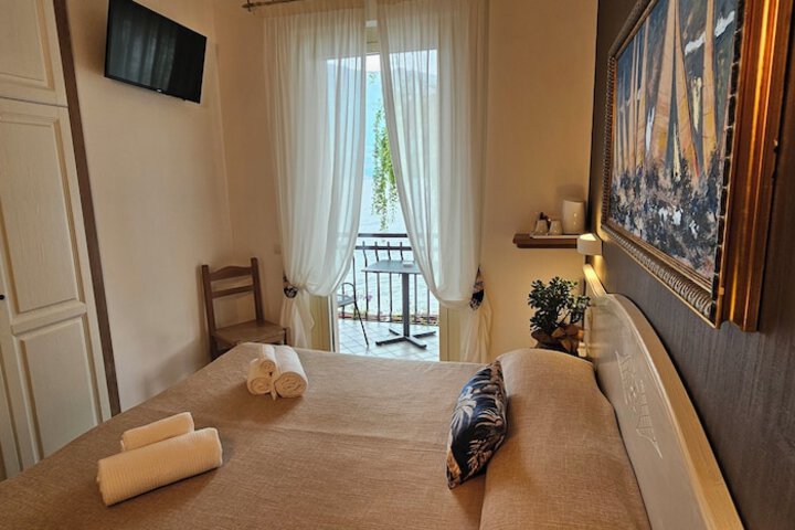 Room 41 of 194
