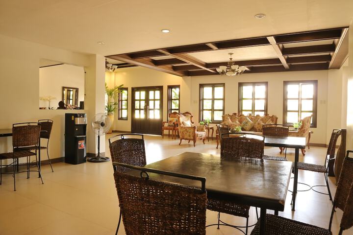 Hotel Interior 4 of 26