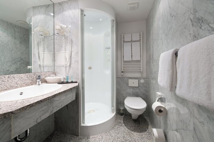 Bath Interior