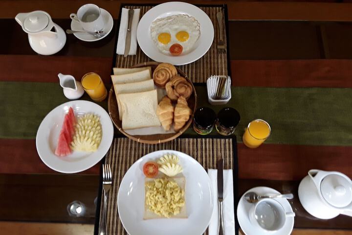 Breakfast/Coffee Service 28 of 36