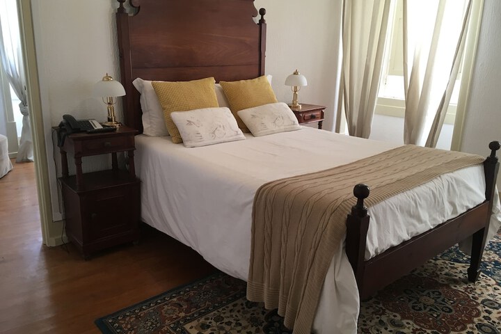 Room 21 of 83