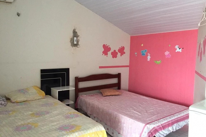 Room 3 of 22