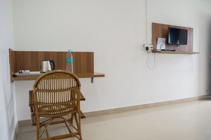 Room 38 of 86