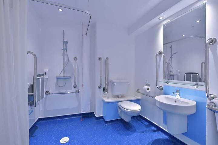 Room 6 of 20