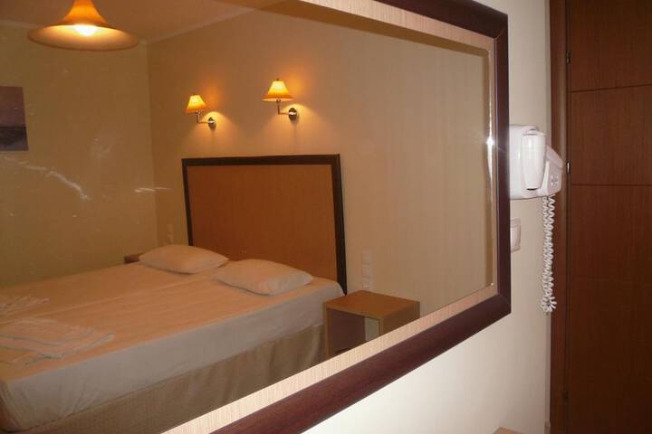 Room 18 of 57