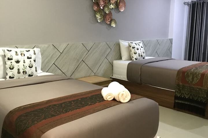 Room 15 of 27