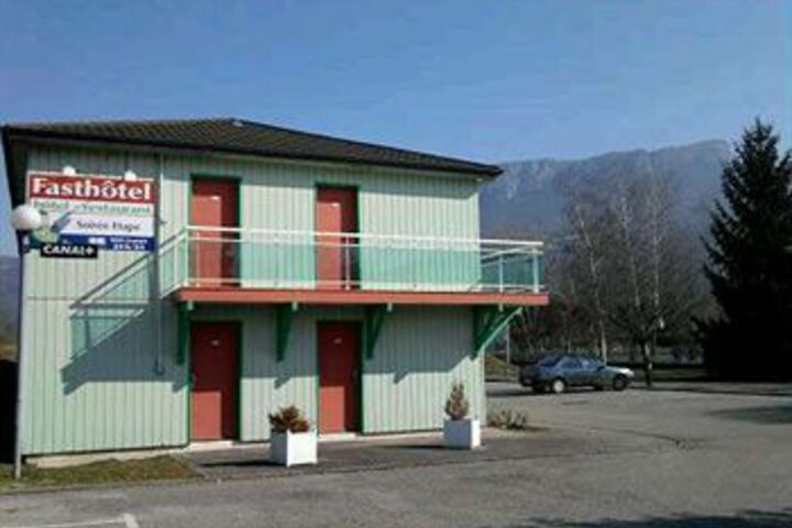 Hotel 7 of 10