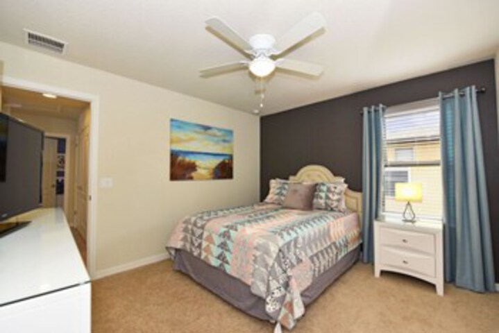 Room 37 of 46