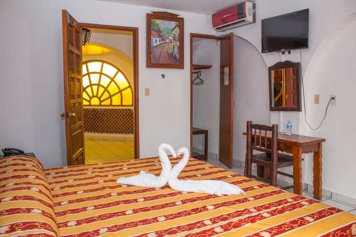 Room 16 of 51