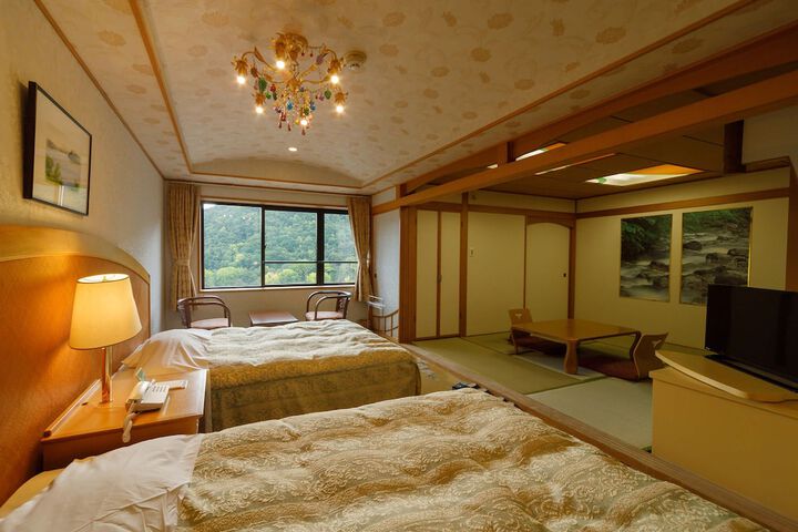 Room 54 of 190